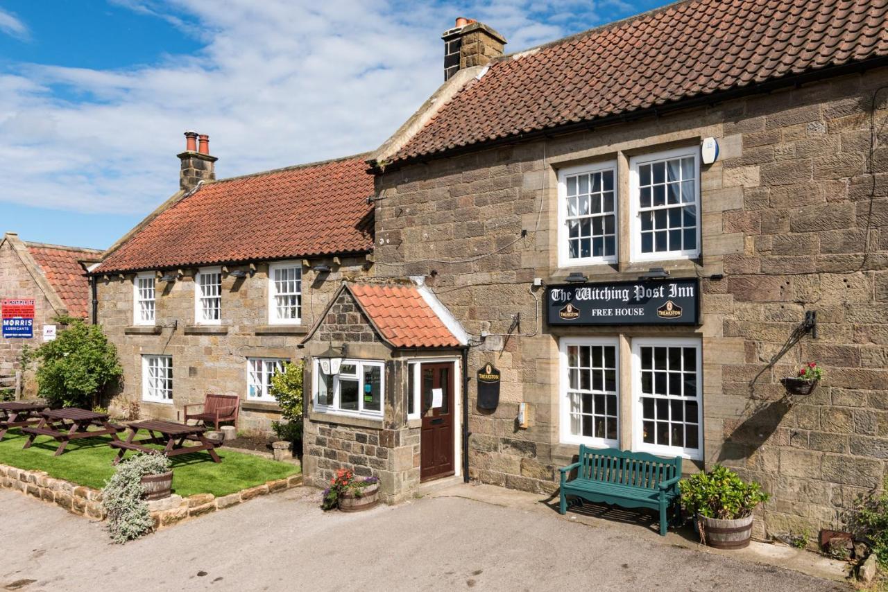 The Witching Post Inn エグトン エクステリア 写真